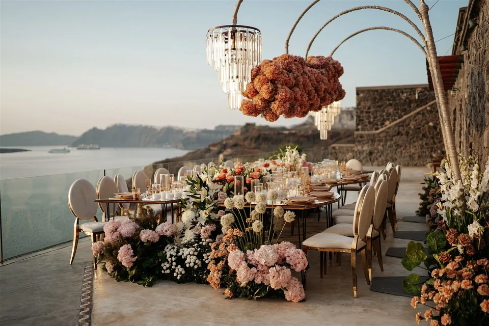 Caldera-view wedding dinner terrace at Cavo Ventus in Santorini